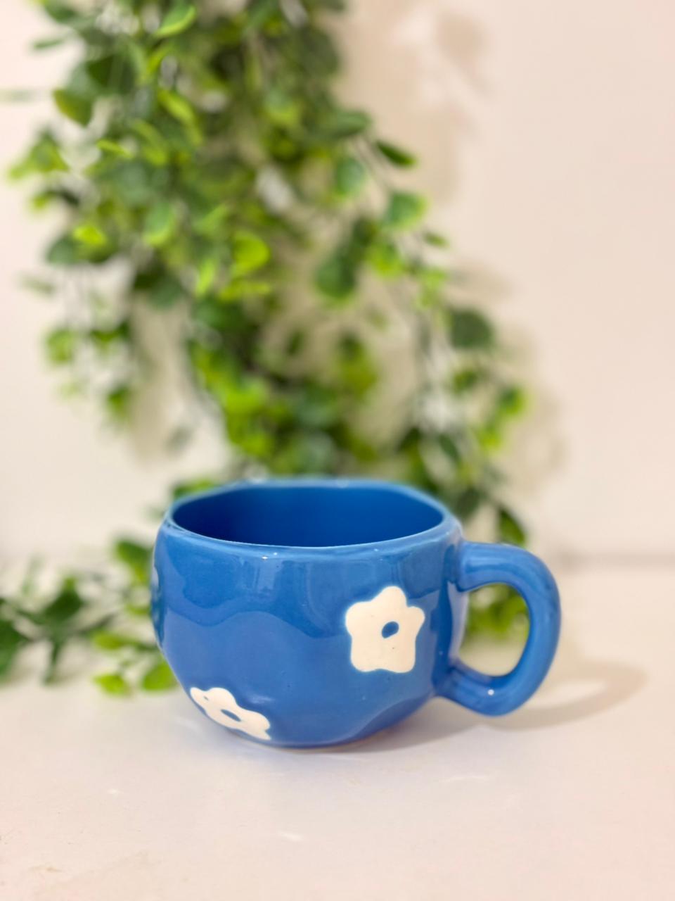 Blue Daisy Mug